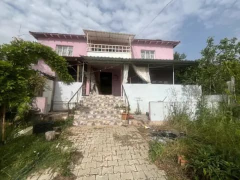 ÇANAKKALE BİGA HARMANLI KÖYÜNDE 674 m² AVLULU 3+2 MÜSTAKİL EV